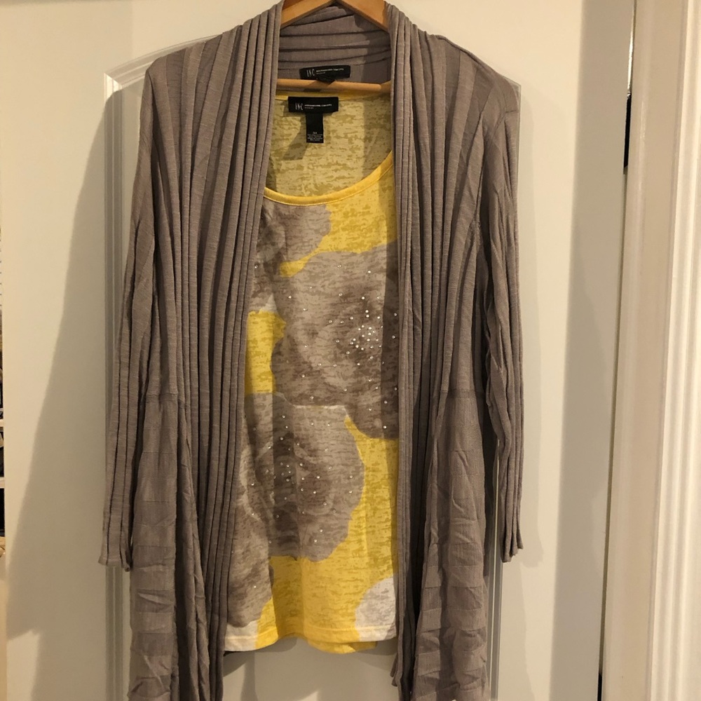 Fun, light weight top!